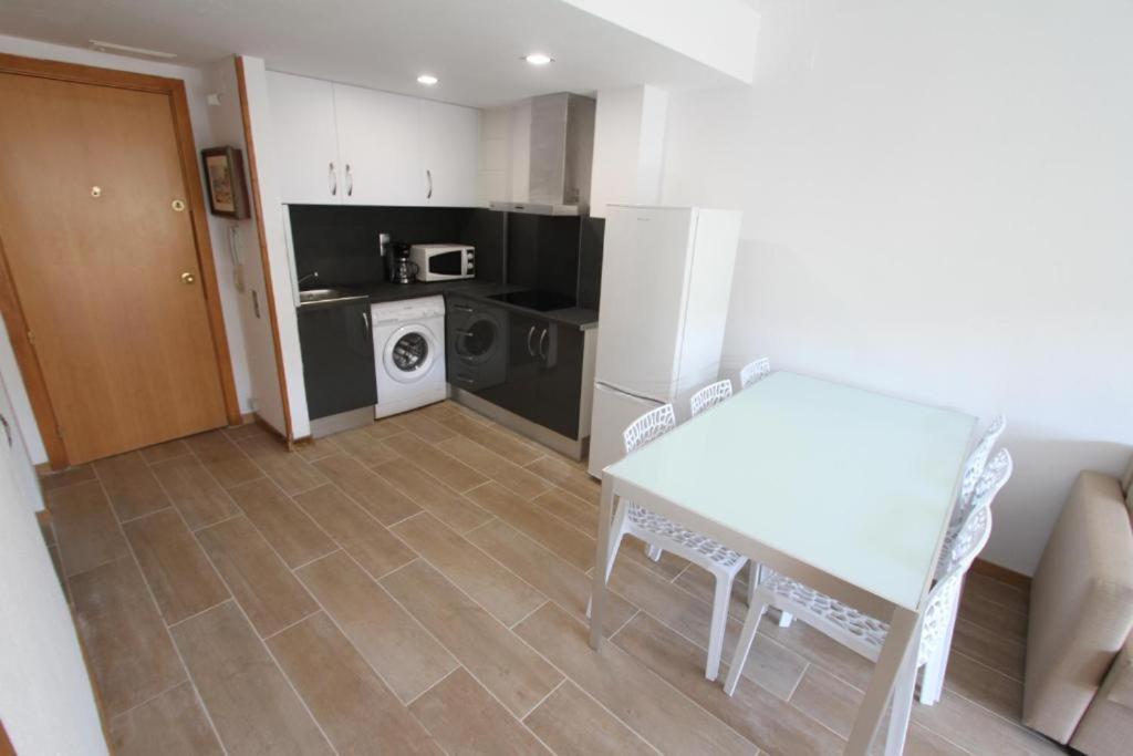 For A Stay Atalaya Salou Buitenkant foto